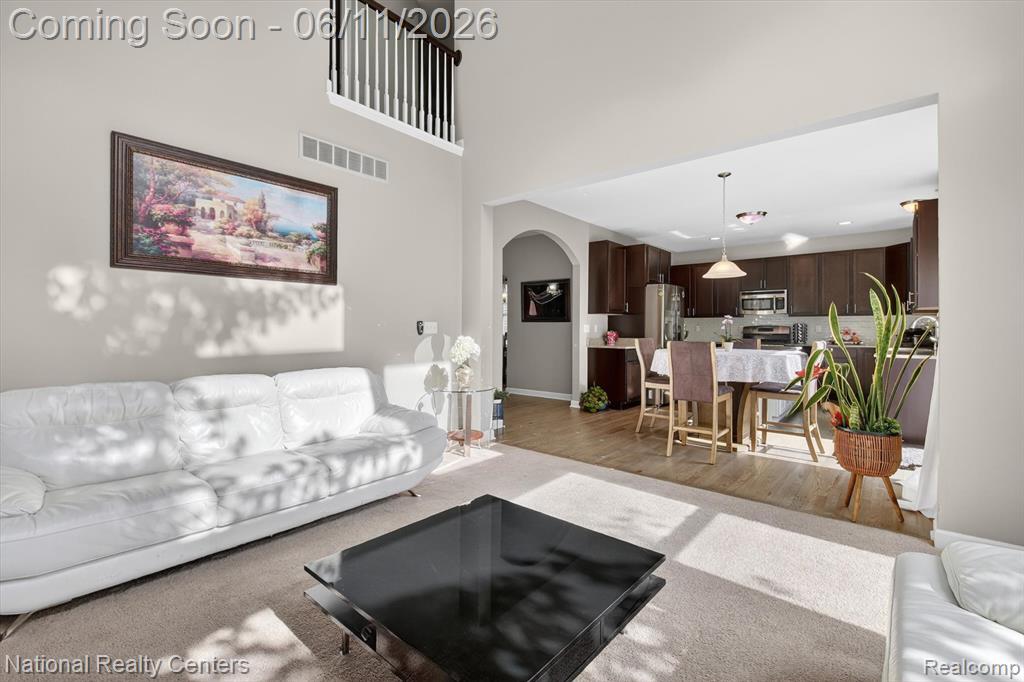 27412 Victoria Road, Novi, MI — Photo 6