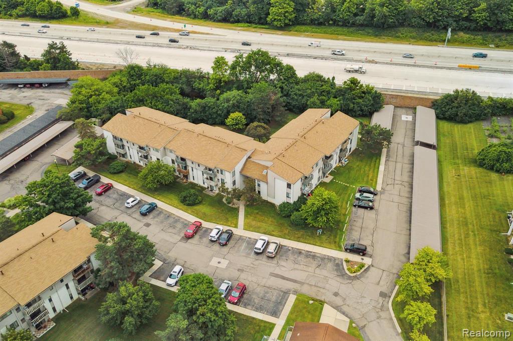 32013 W 12 MILE Road, 306, Farmington Hills, MI 48334 — Photo 39