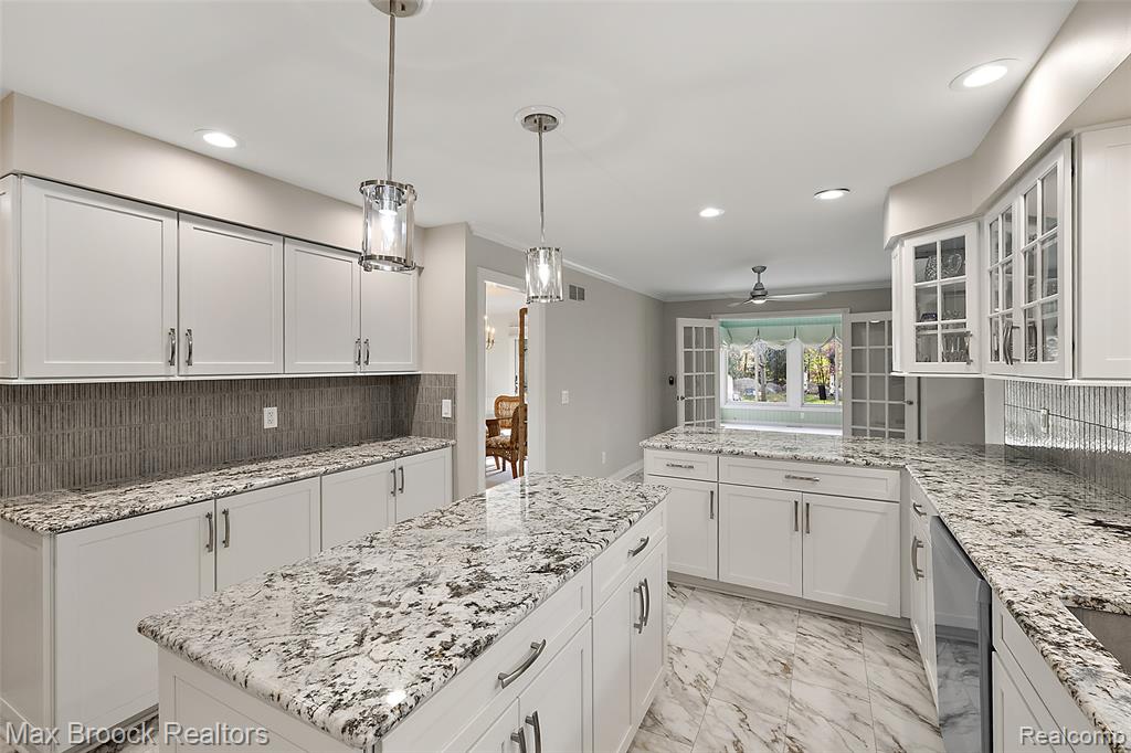 3673 York Court, Bloomfield Hills, MI 48301 — Photo 8