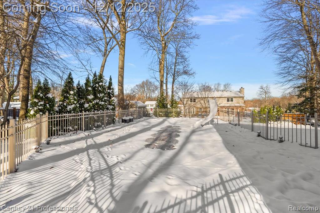5945 Snow Apple Drive, Clarkston, MI — Photo 59