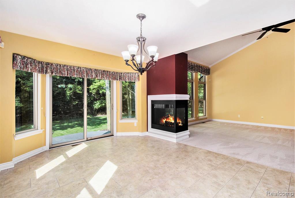 44293 La Domain Drive, Sterling Heights, MI 48314 — Photo 7