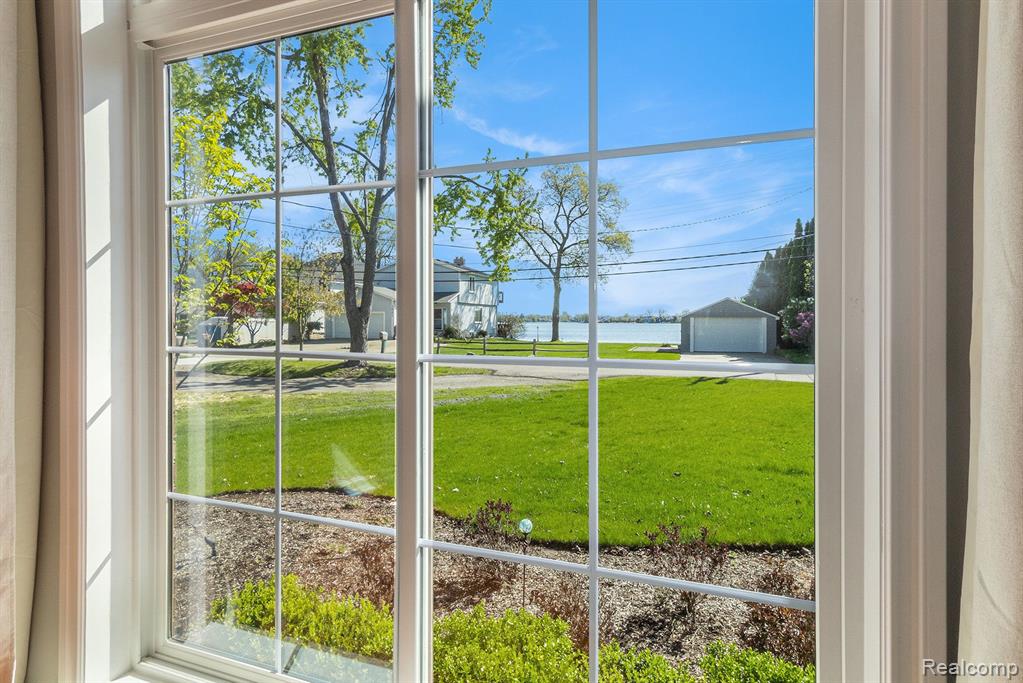 1540 KESSLER Avenue, Keego Harbor, MI 48320 — Photo 9