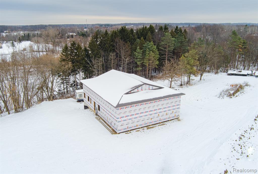 9525 Hegel Road, Goodrich Vlg, MI — Photo 13