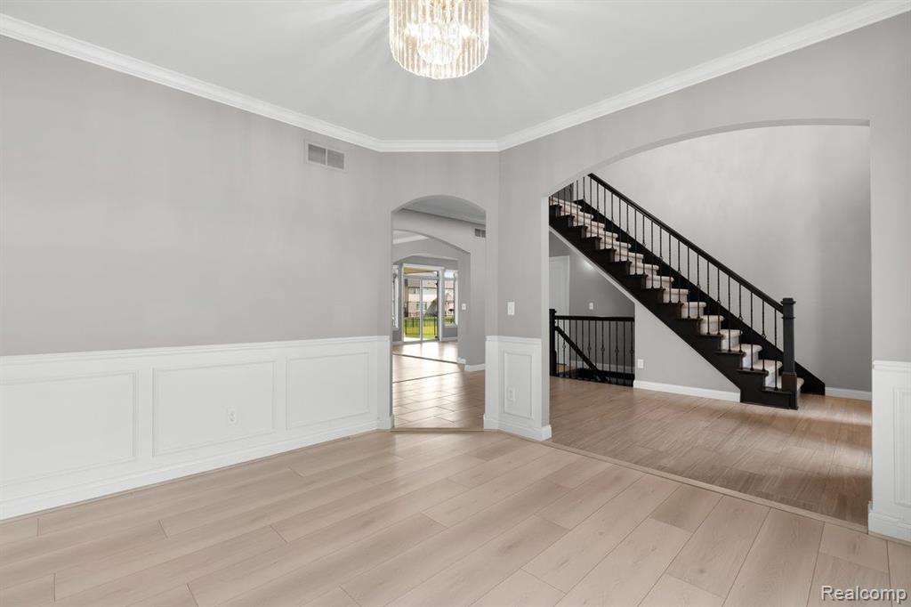 54806 BLACK HILLS Lane, Utica, MI 48316 — Photo 14