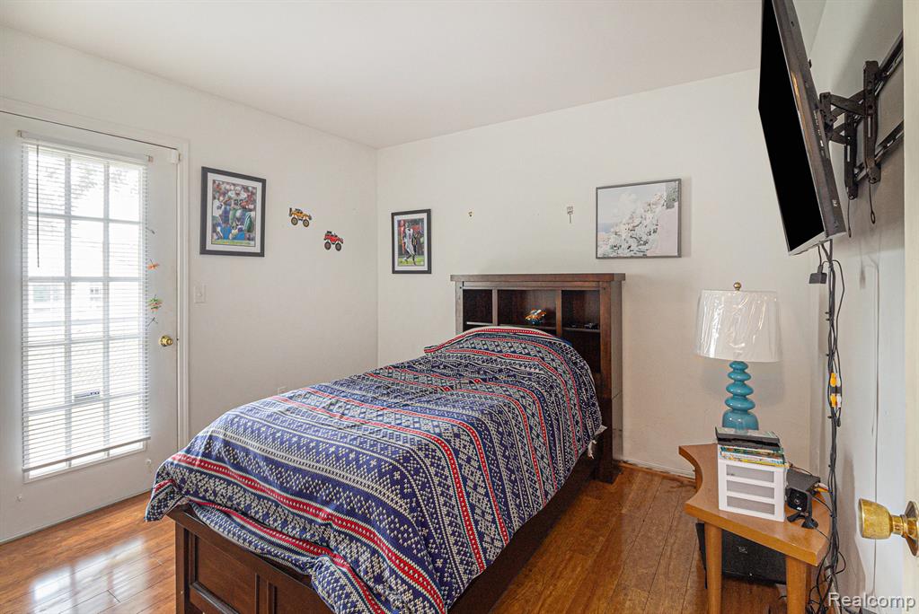 5204 Pasadena Avenue, Flushing, MI 48433 — Photo 12