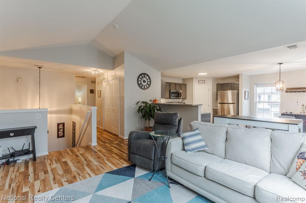 4218 ELIZABETH Avenue, Canton, MI 48188 — Photo 8