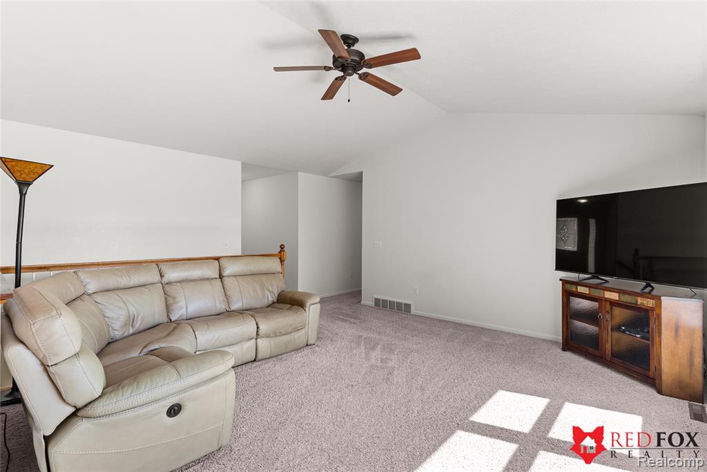 8110 Middleton Road, Corunna, MI 48817 — Photo 15