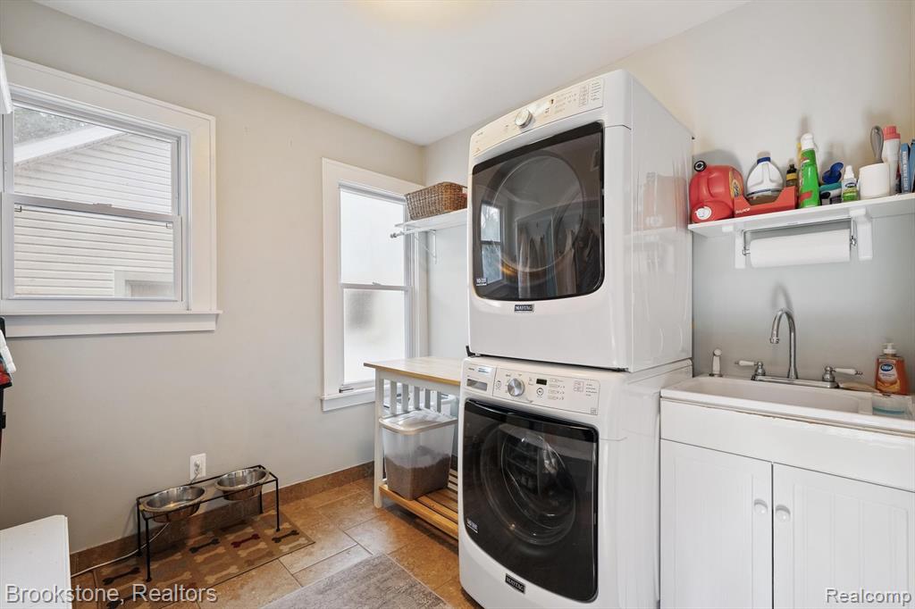 718 Irving Avenue, Royal Oak, MI 48067 — Photo 22