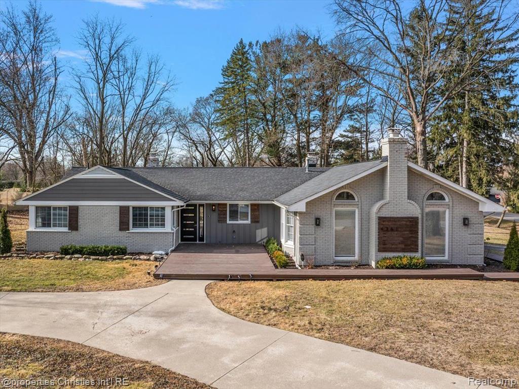 4361 MEADOWLANE Court, Bloomfield Hills, MI 48304 — Photo 3