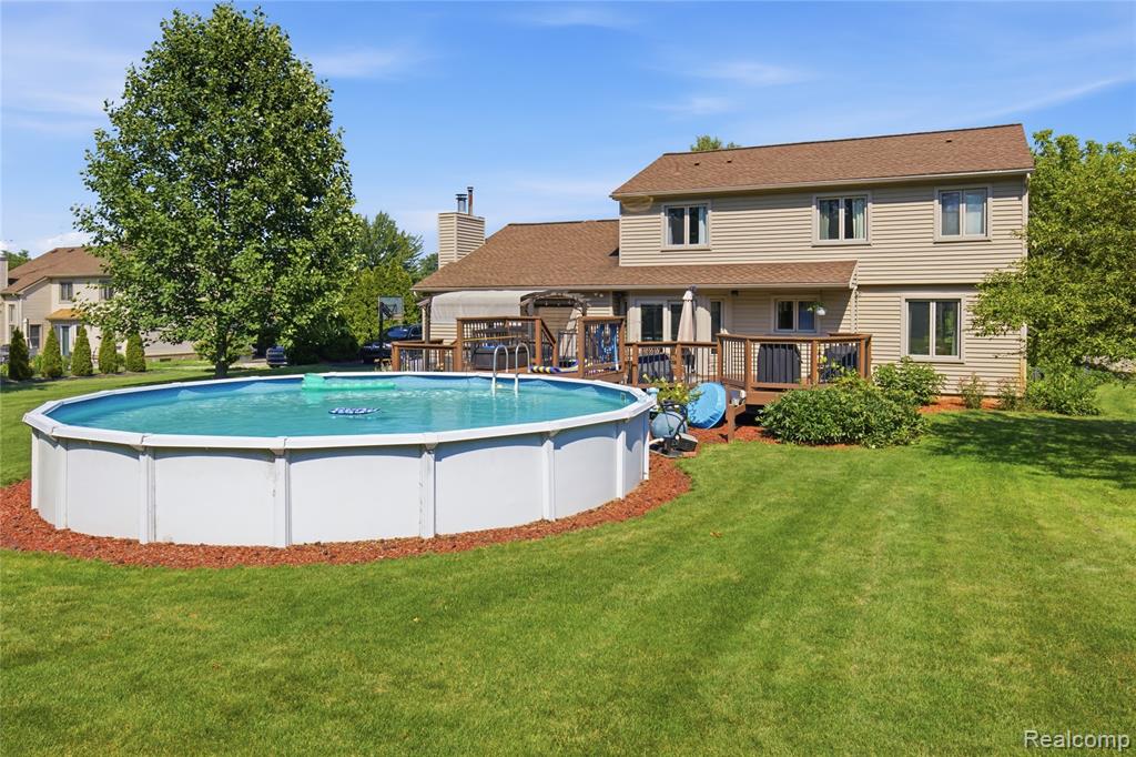 1817 Deer View Court, Howell, MI 48843 — Photo 16