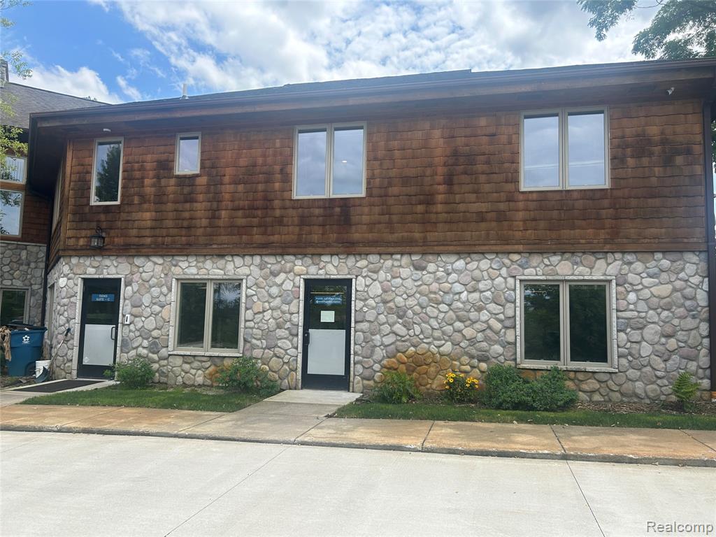 15045 DIXIE HWY, Holly, MI 48442 — Photo 16