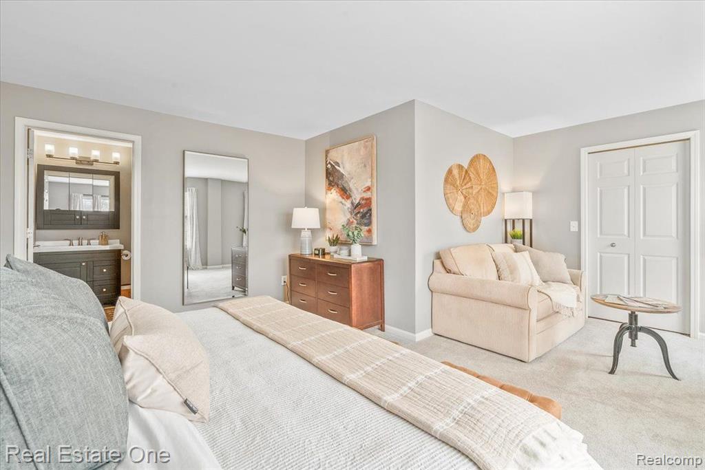 39492 ROCKCREST Lane, Northville, MI 48168 — Photo 32
