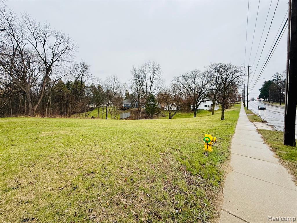 572 W VIENNA Street, Clio, MI 48420 — Photo 2