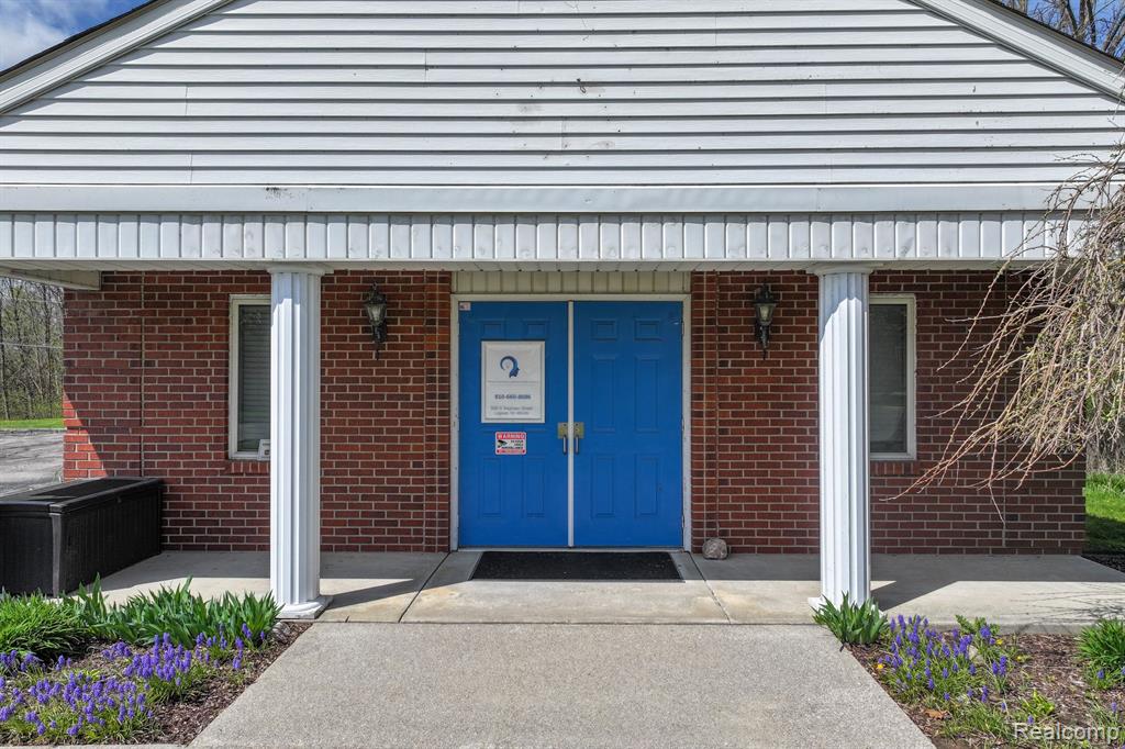 550 S Saginaw Street, Lapeer, MI 48446 — Photo 27