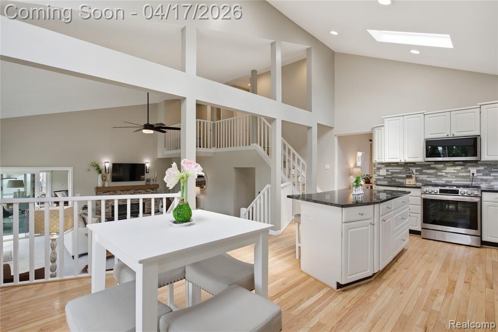 3389 Shawnee Lane, Waterford, MI 48329 — Photo 27