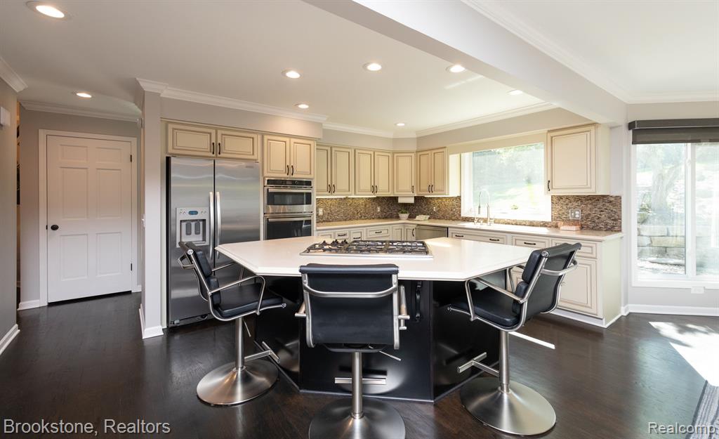 4780 CIDER HILL Drive, Rochester, MI 48306 — Photo 22
