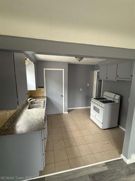6739 Plainview Avenue, Detroit, MI 48228 — Photo 25