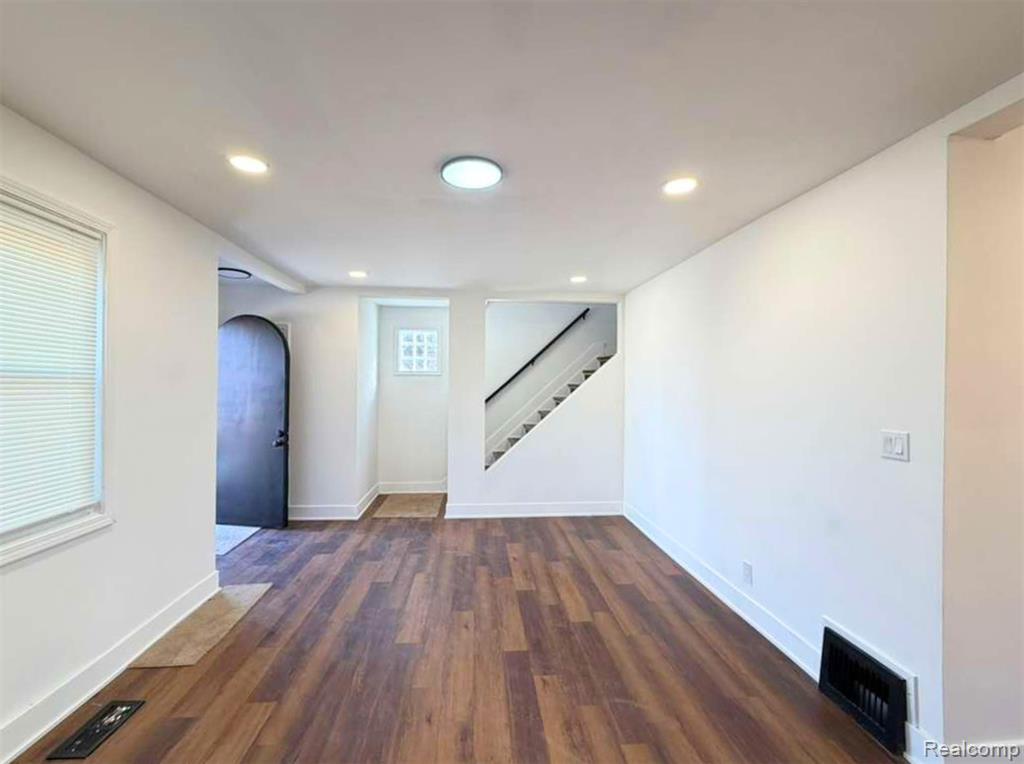 5791 Bedford Street, Detroit, MI 48224 — Photo 14