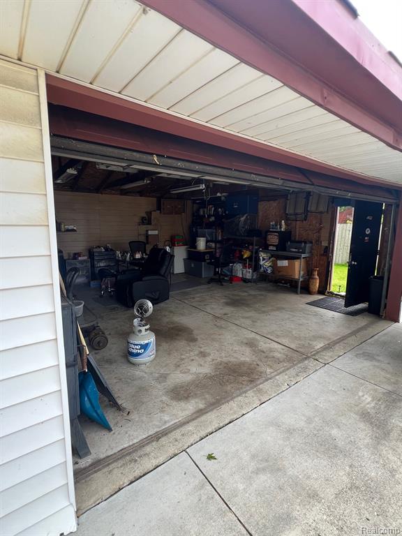 22480 Hillock Avenue, Warren, MI 48089 — Photo 5