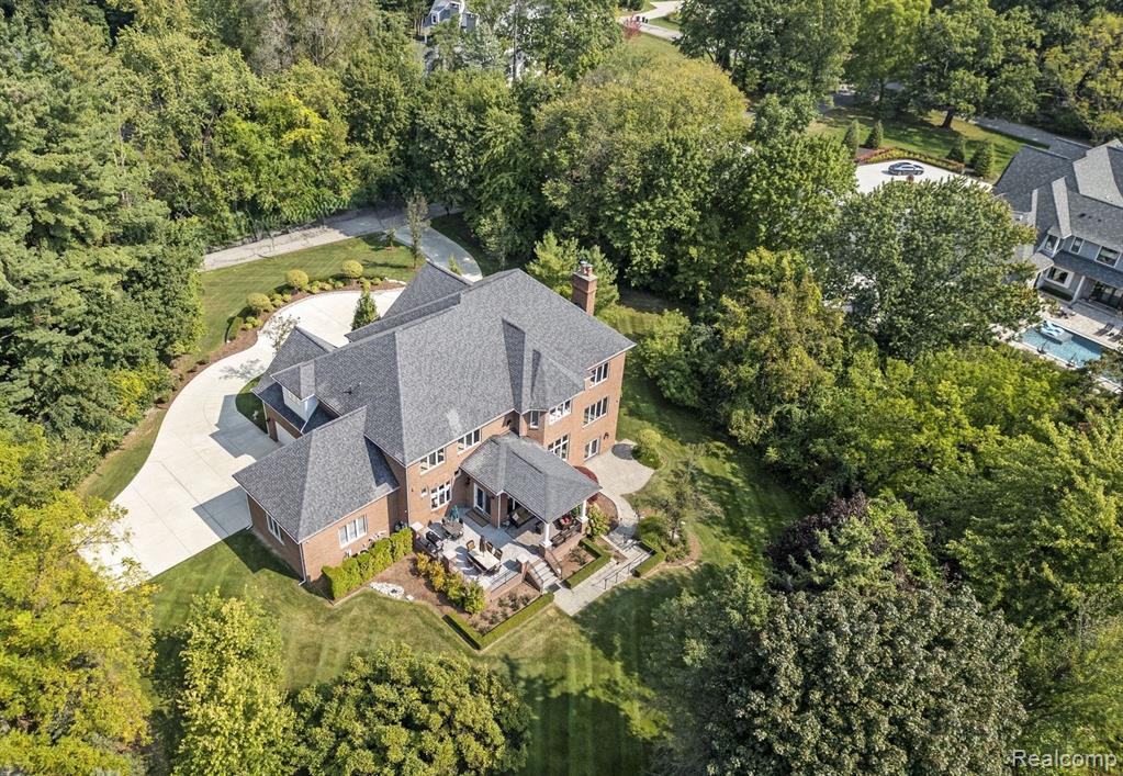 810 HIGHWOOD Drive, Bloomfield Hills, MI 48304 — Photo 45