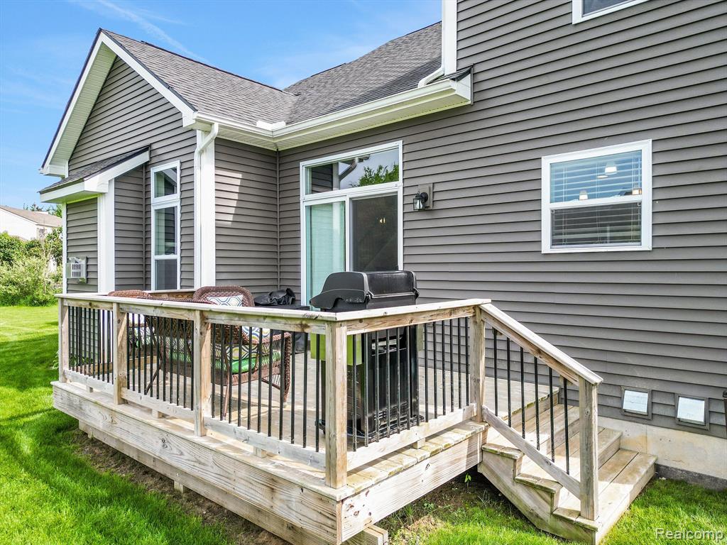 9139 LANNING Lane, Brighton, MI 48116 — Photo 29