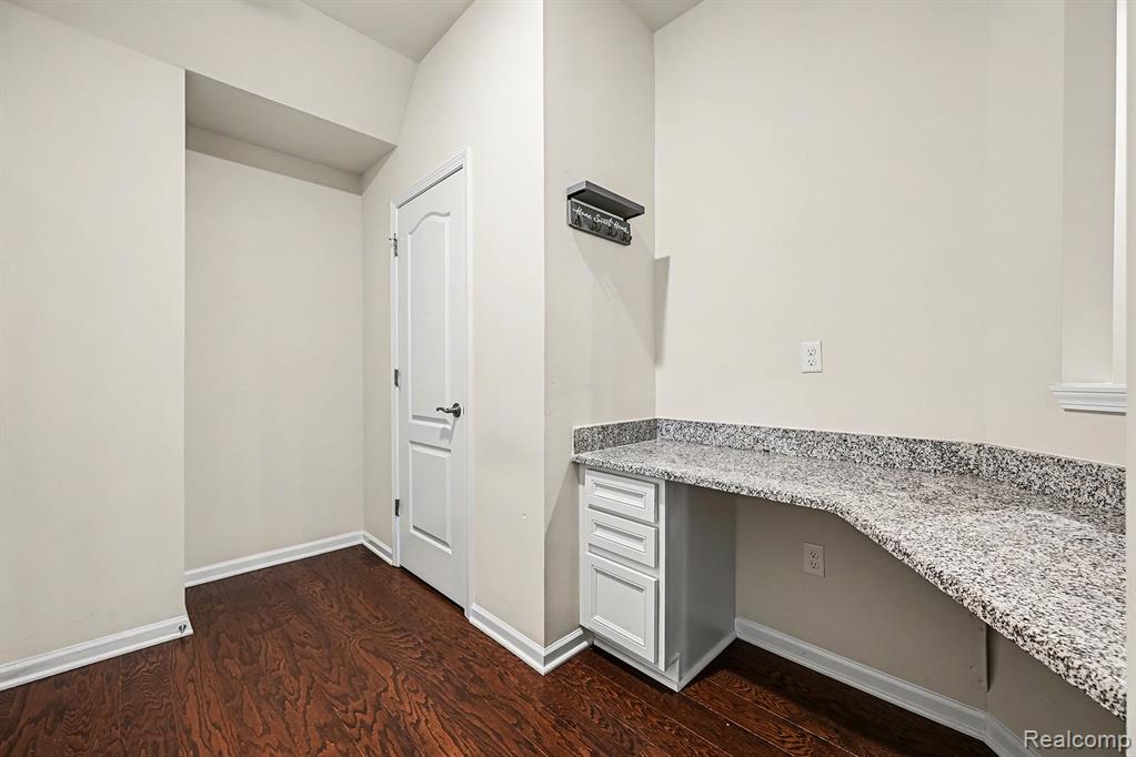 58574 Blackstone Way, South Lyon, MI 48178 — Photo 6