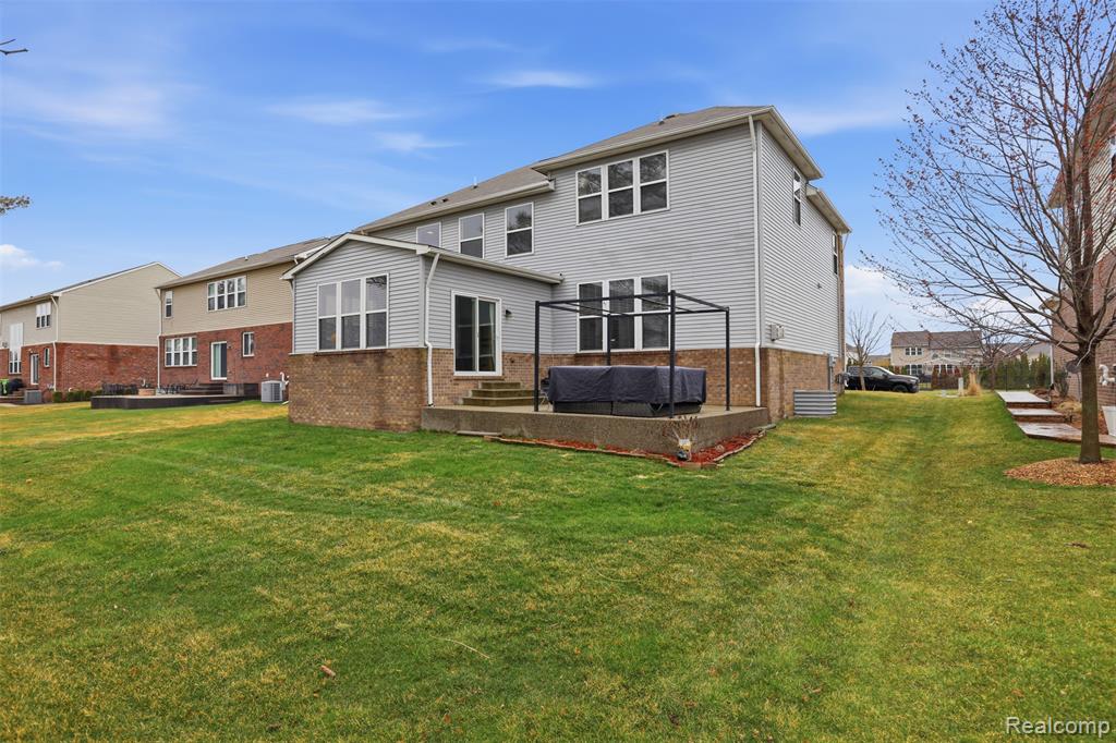 49378 Camarosa Lane, Macomb, MI 48044 — Photo 30