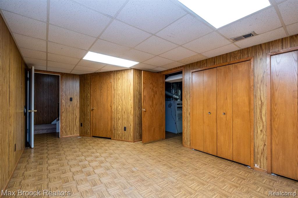 1829 BRENTWOOD Drive, Troy, MI 48098 — Photo 27