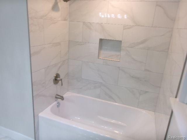 6586 WALDON GLENS, Clarkston, MI — Photo 22