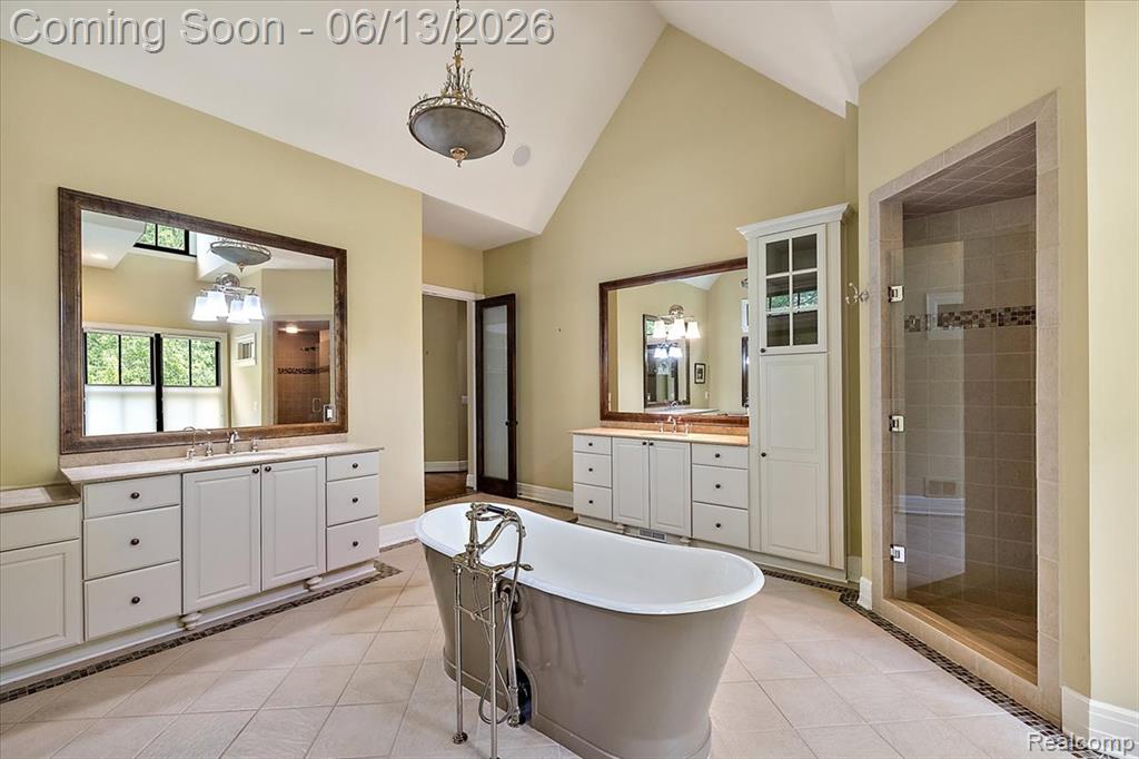 1600 S Hickory Ridge Trail, Milford, MI 48380 — Photo 33
