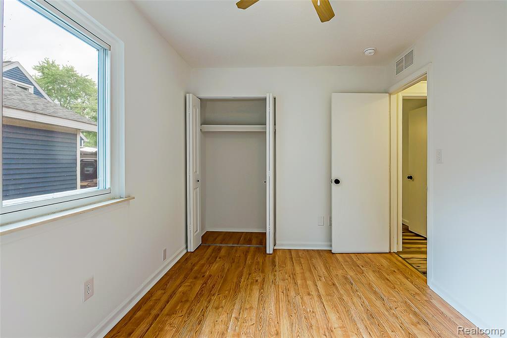 658 Kansas Avenue, Ypsilanti, MI 48198 — Photo 34
