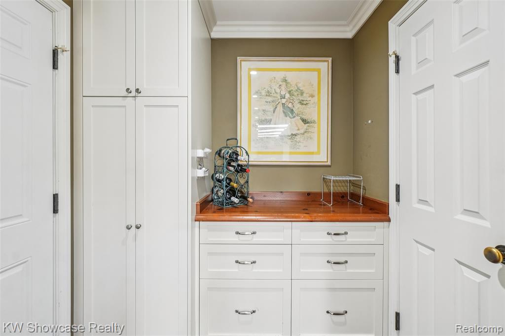 474 Beverly Island Drive, Waterford, MI 48328 — Photo 9