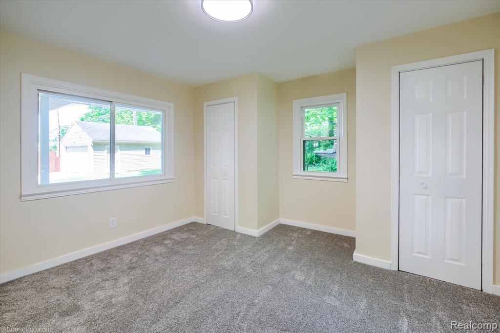 580 N Almont Avenue, Imlay City, MI 48444 — Photo 25