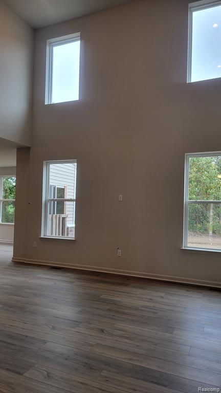 26729 INTERNATIONAL Drive, South Lyon, MI 48178 — Photo 17