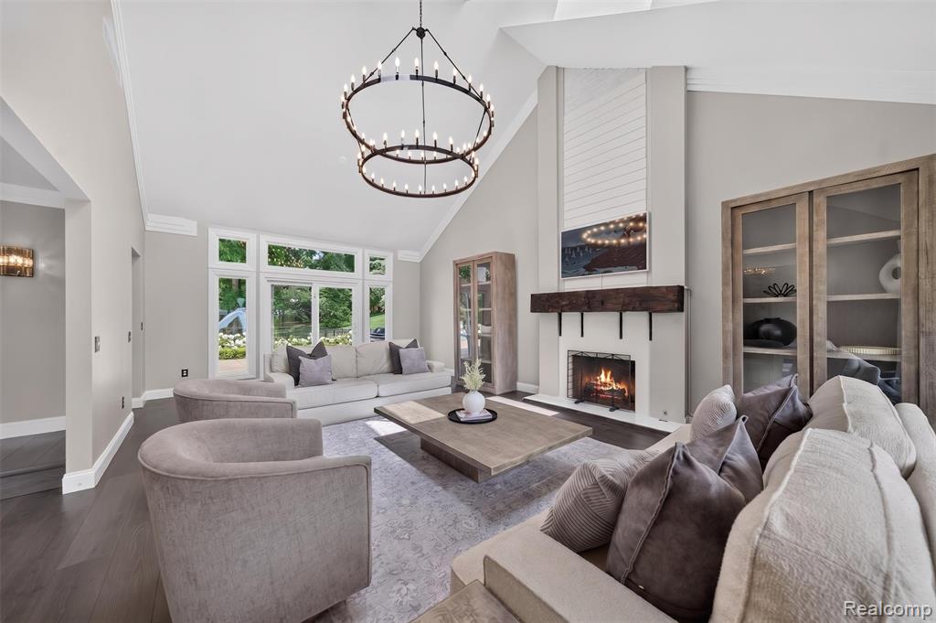 5136 Commerce Road, West Bloomfield, MI 48324 — Photo 10