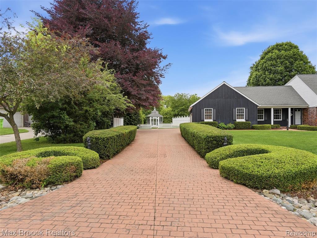 68163 Frampton Drive, Washington, MI 48095 — Photo 45