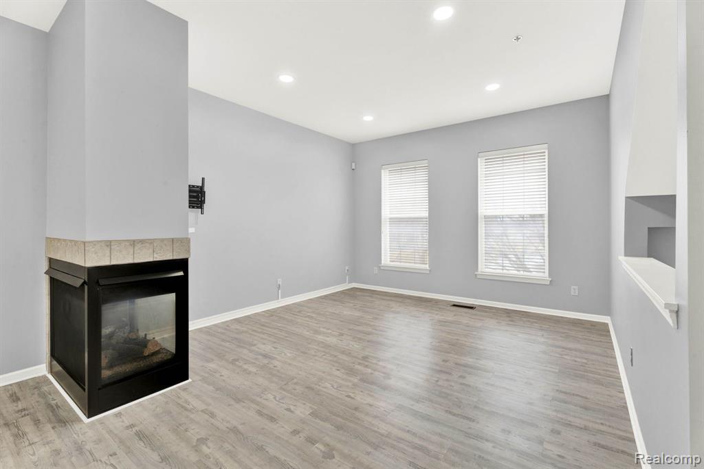 42849 Richmond Drive, Sterling Heights, MI 48313 — Photo 4
