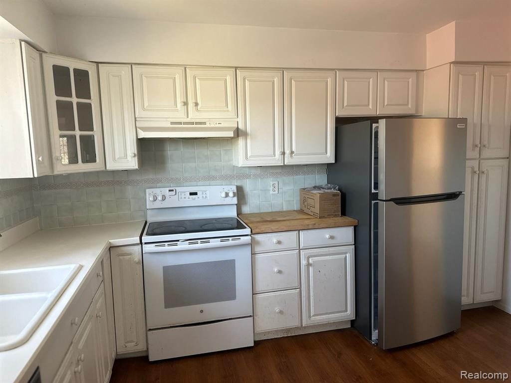 42342 WOODWARD Avenue, C2, Bloomfield Hills, MI 48304 — Photo 8