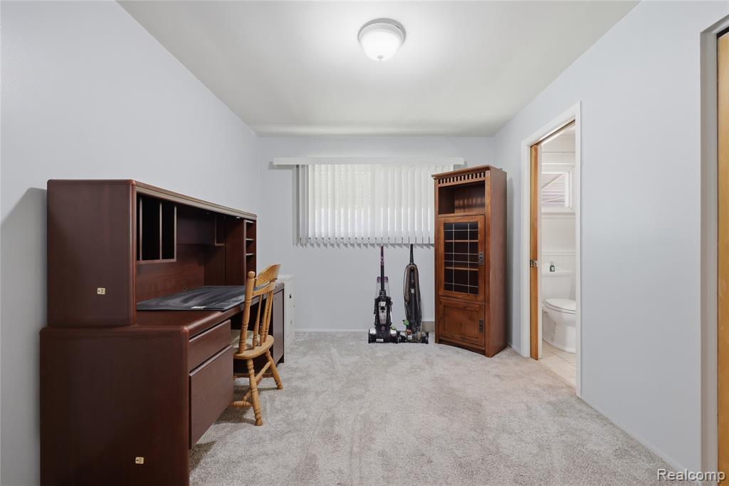28832 Los Olas Drive, Warren, MI 48093 — Photo 11