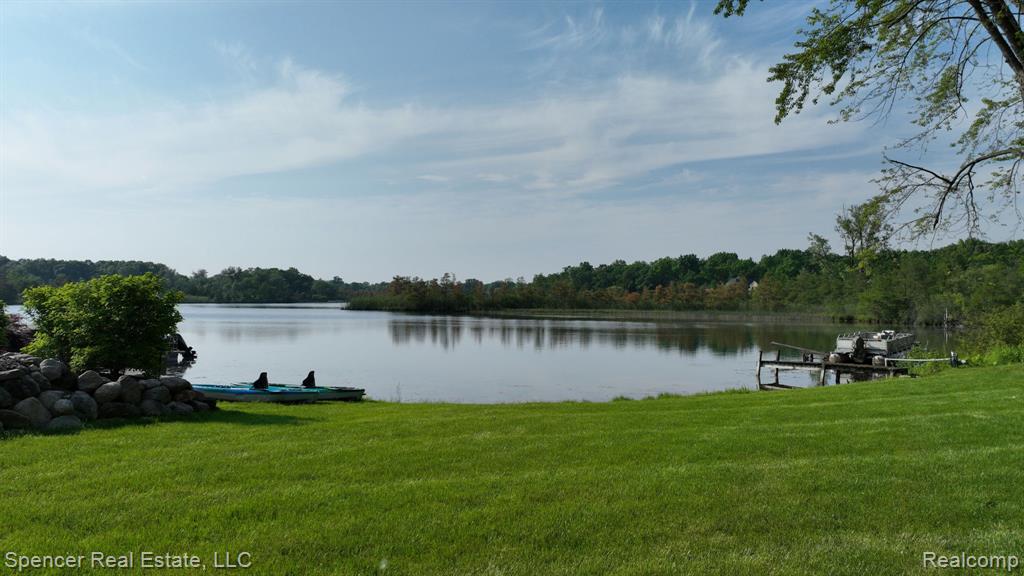 615 Dunleavy Drive, Highland, MI 48356 — Photo 27