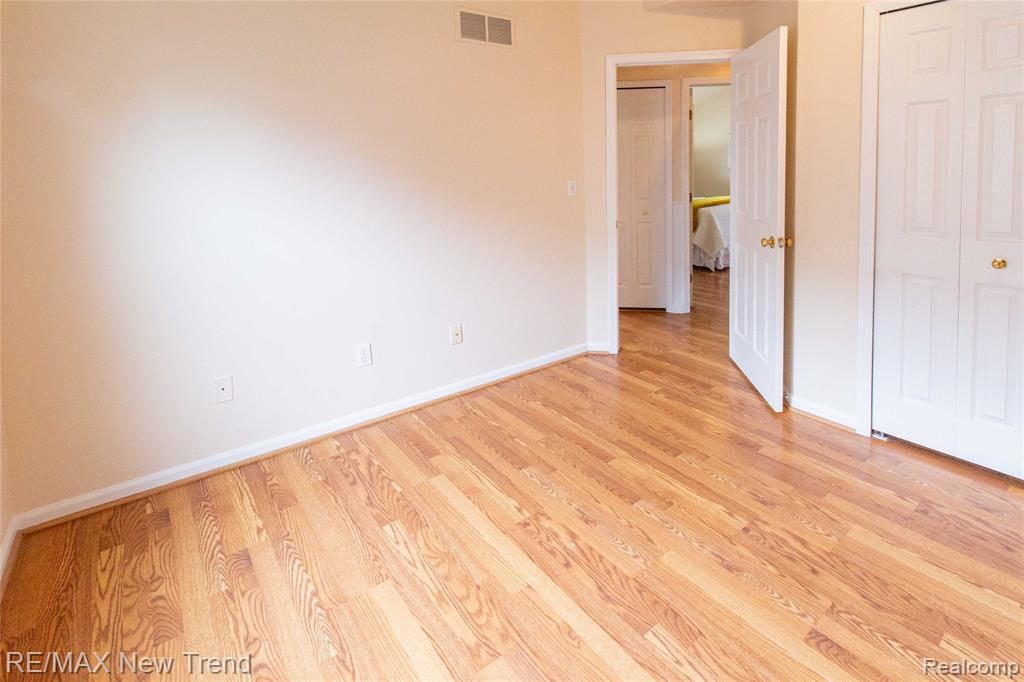 2521 Country Village Court, Ann Arbor, MI 48103 — Photo 27