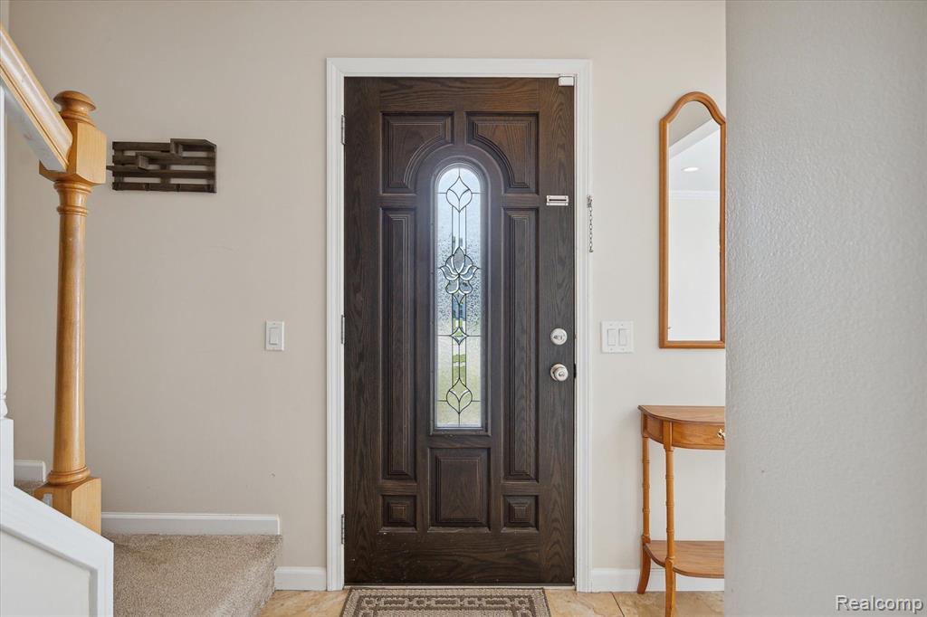 8979 BROUGHAM Drive, Sterling Heights, MI 48312 — Photo 4