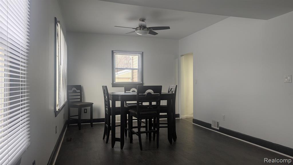 84 N GLENWOOD Avenue, Pontiac, MI 48342 — Photo 15