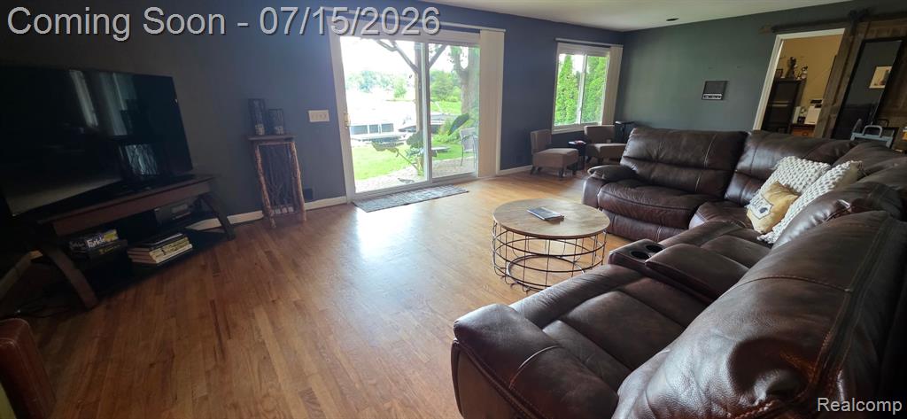 3285 Mapledale Street, Commerce Twp, MI 48382 — Photo 18