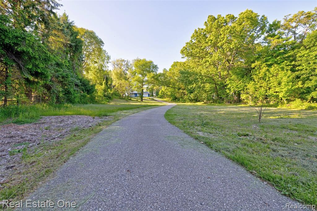 4161 Seymour Lake Road, Oxford, MI 48371 — Photo 9