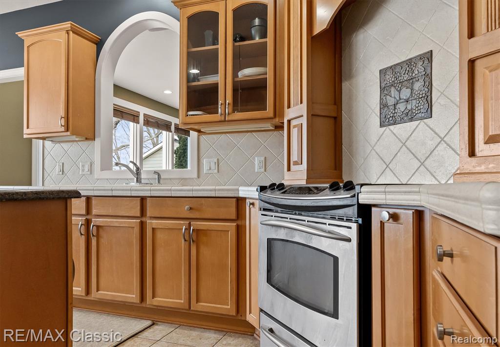 5118 S Shore Drive, Whitehall, MI, 49461