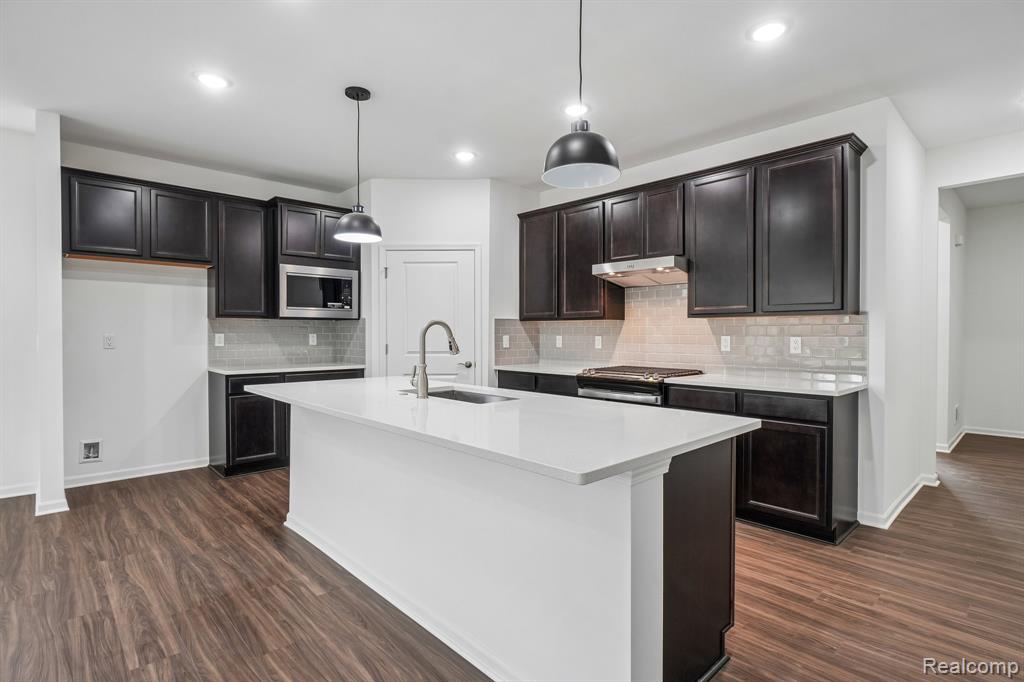 50720 Bellaire Drive, Macomb, MI 48044 — Photo 4