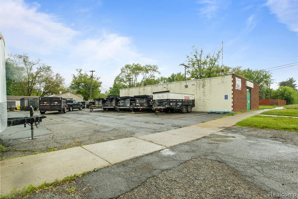 710 MIDDLEBELT Road, Inkster, MI 48141 — Photo 4