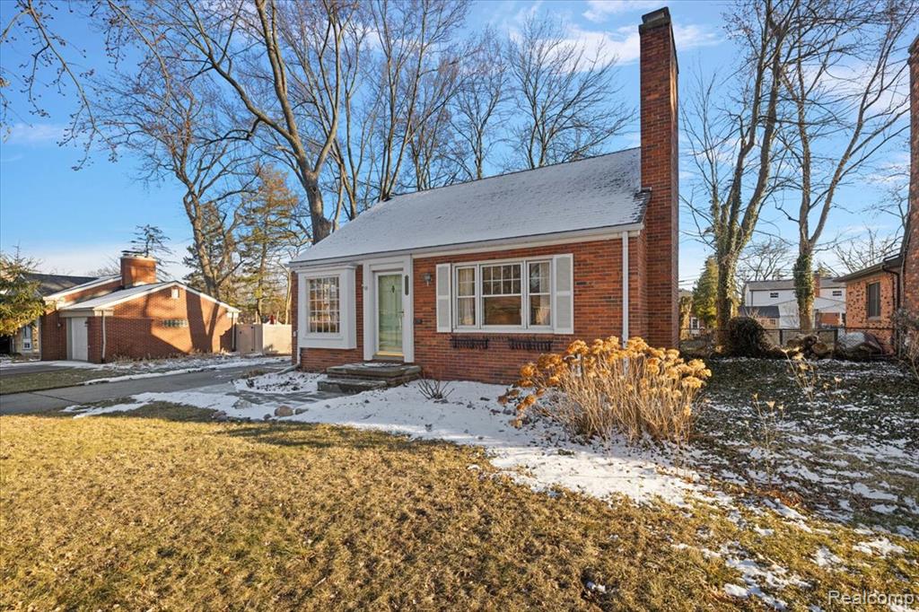 17601 Cambridge Boulevard, Lathrup Village, MI 48076 — Photo 47