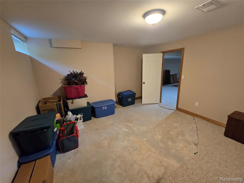 3391 N Burwick Drive, Port Huron, MI 48060 — Photo 36